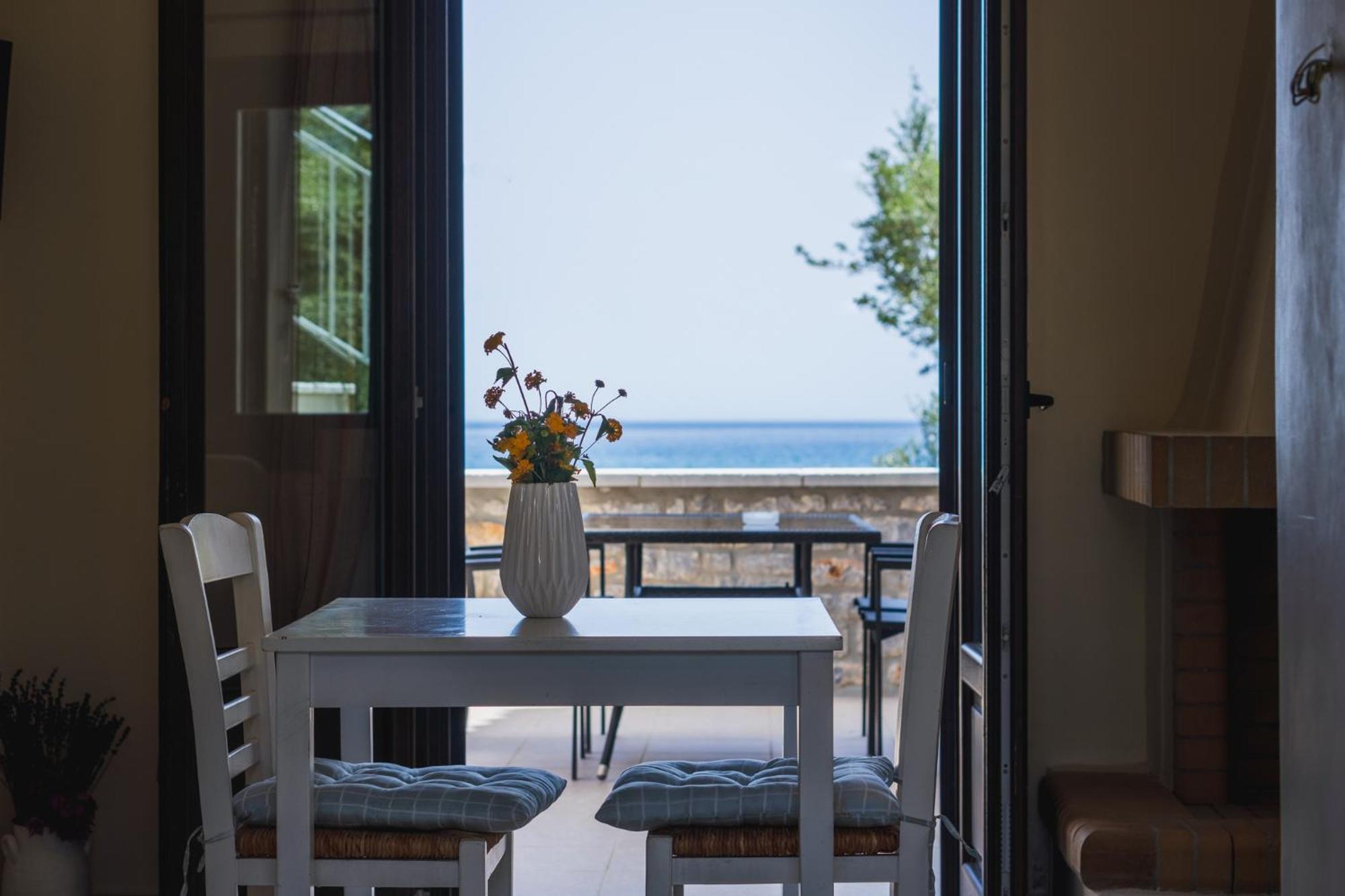 Xenios Kotronas Appartement Buitenkant foto