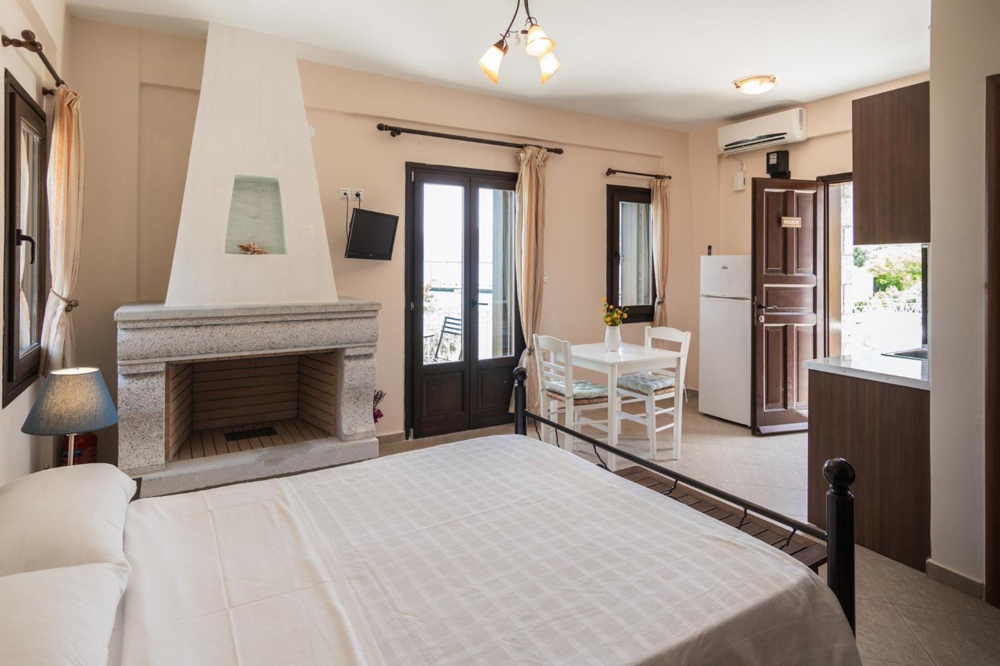 Xenios Kotronas Appartement Buitenkant foto