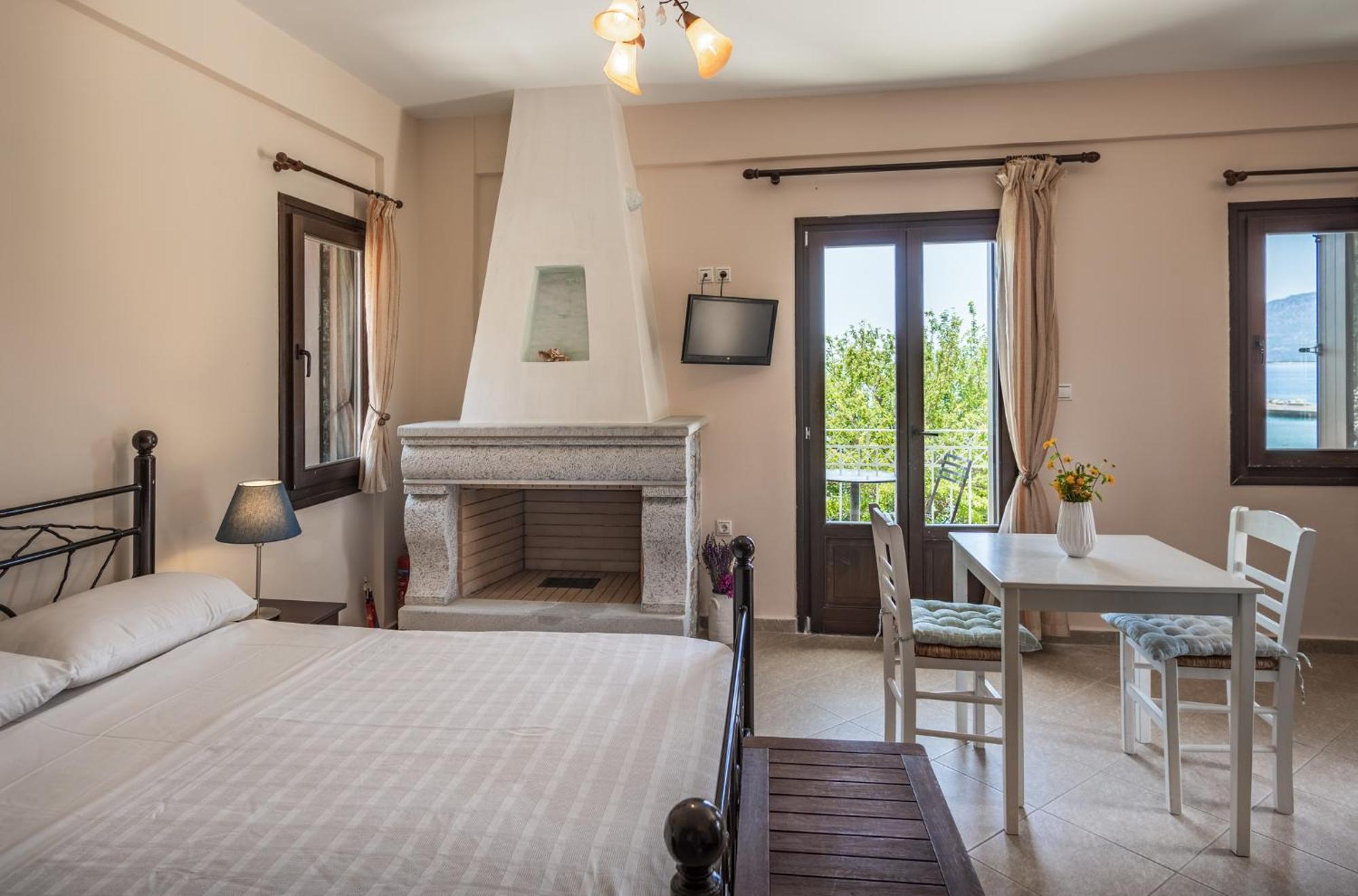 Xenios Kotronas Appartement Buitenkant foto