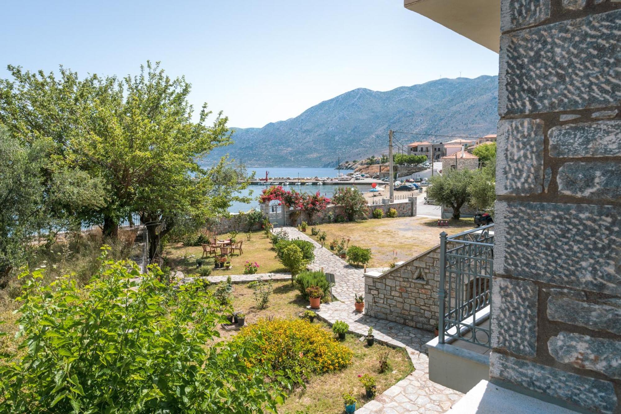 Xenios Kotronas Appartement Buitenkant foto